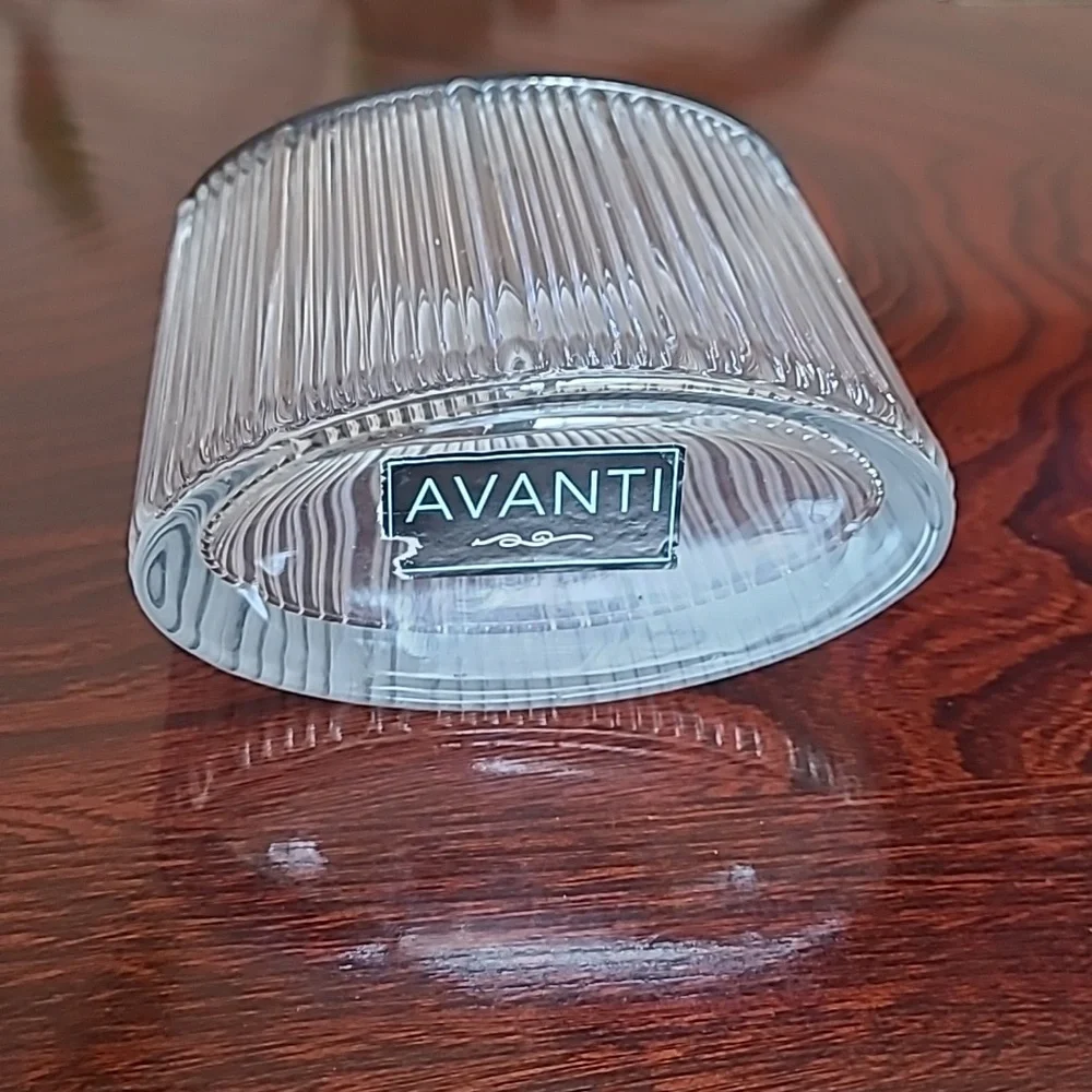 Avanti Ribbed Toothbrush/Toothpaste Holder - Picture 4 of 8